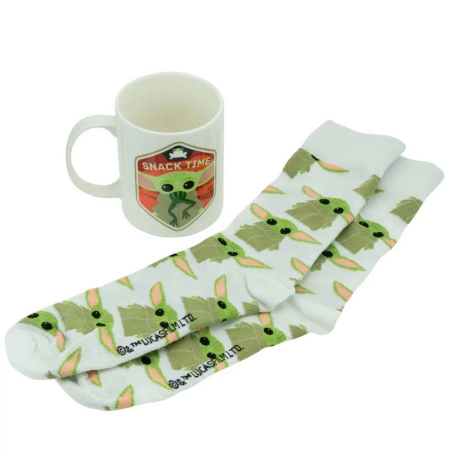 Home And Office * | Star Wars: The Mandalorian The Child/Baby Yoda Mug & Sock Gift Set Discount