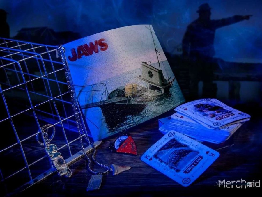 T-Shirts And Clothing * | Jaws: Welcome To Amity Island Collector'S Box Exclusive